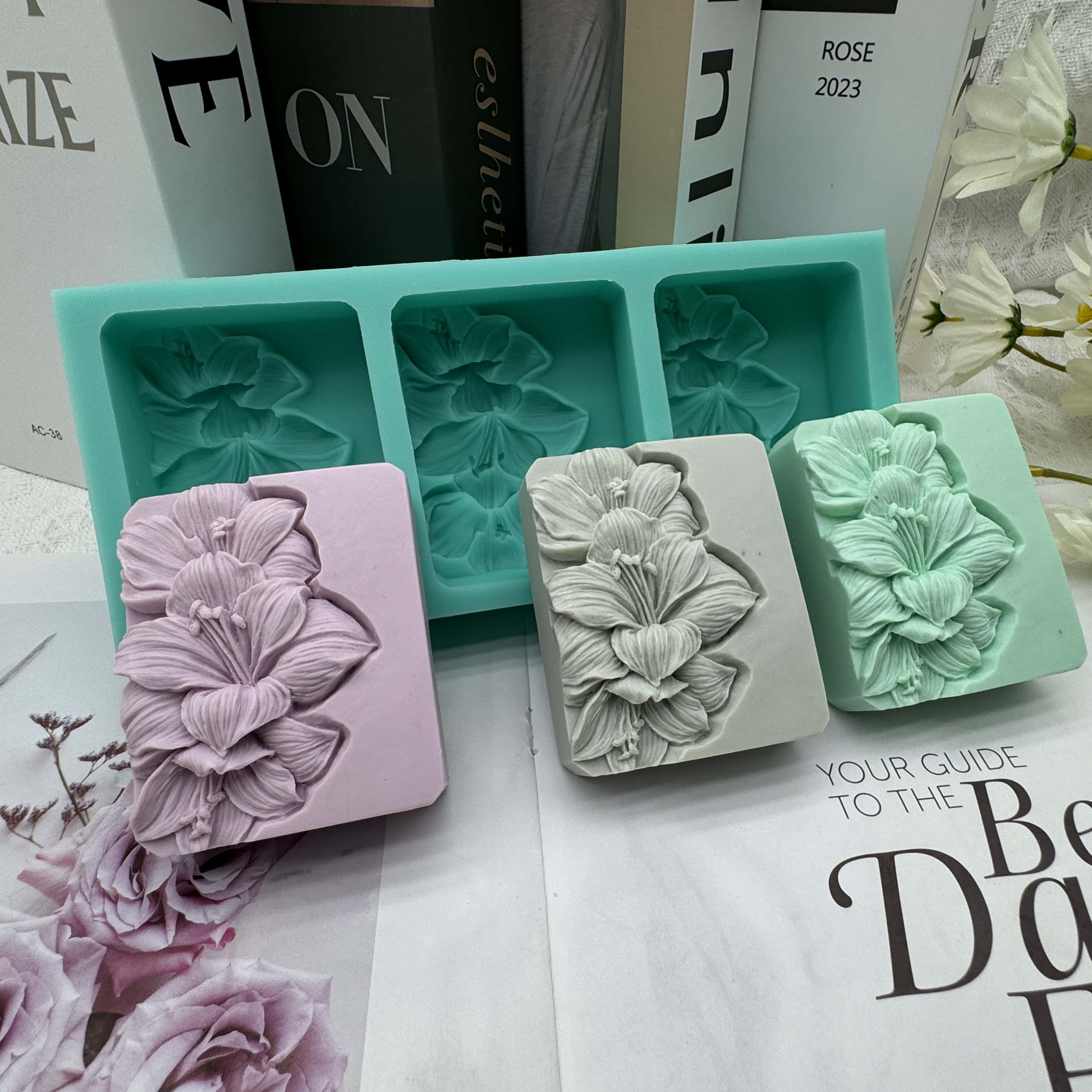 3-полосные формы для цветочног – обзор и цена Soap Making Books
