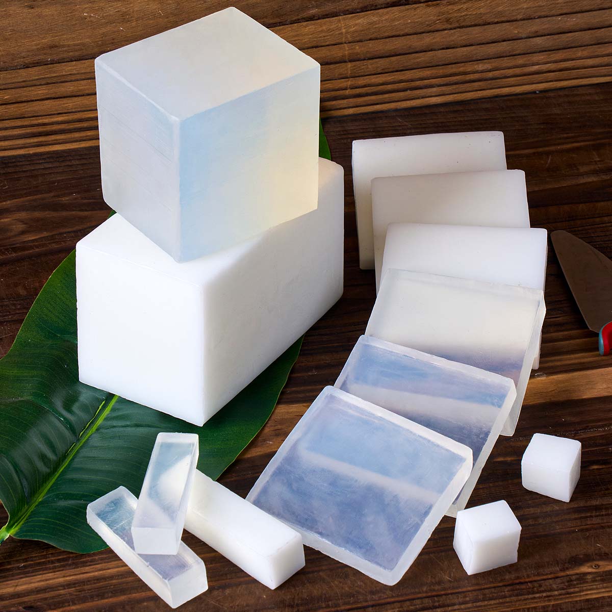 Коробка 1000 г, прозрачное бел – обзор и цена Soap Making Books